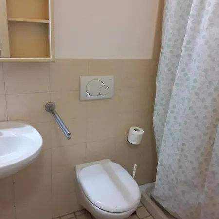 G&g3 Monolocale Con Giardino Apartmán