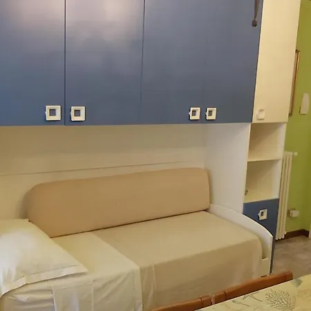 G&g3 Monolocale Con Giardino *