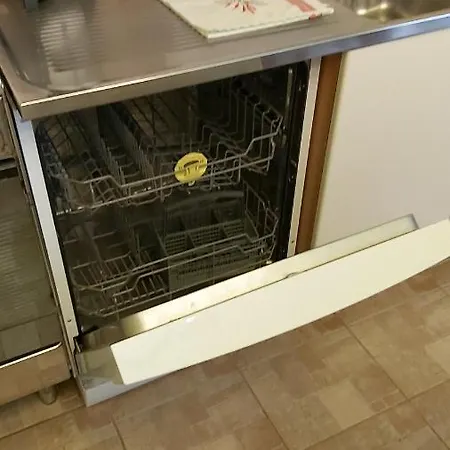 G&g3 Monolocale Con Giardino Apartmán Nonio